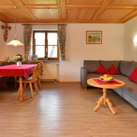 شقة Brutscher - *